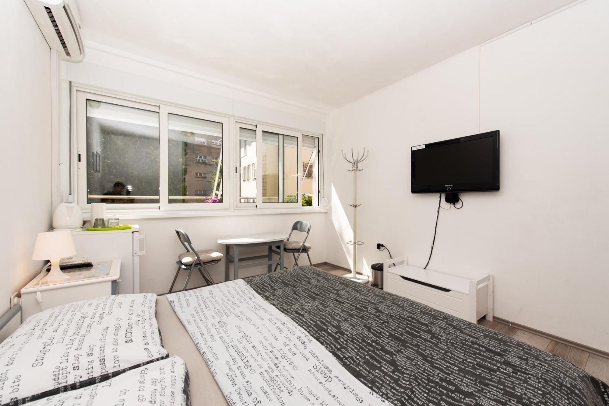 Laghanini Apartments Сплит Экстерьер фото